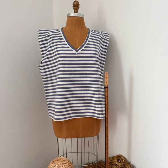 Q2 Tops - Q2 Striped Top
